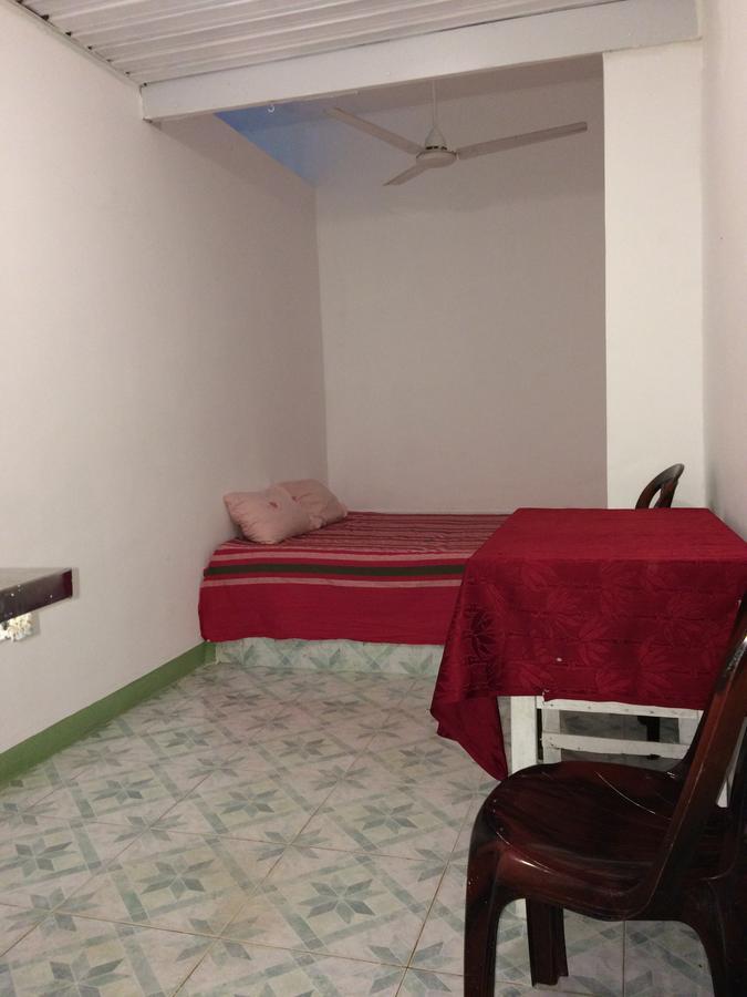 Отель Rr House Коломбо Экстерьер фото